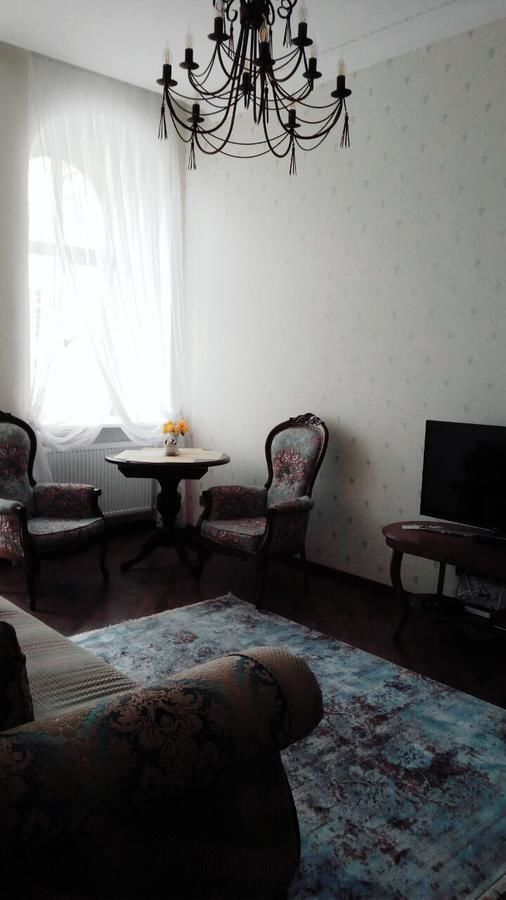 Апартаменты V.I.P.Apartmens Rynok Sqr.19 Львов-20