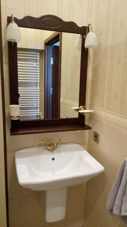 Апартаменты V.I.P.Apartmens Rynok Sqr.19 Львов-60