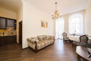 Апартаменты V.I.P.Apartmens Rynok Sqr.19 Львов Апартаменты Делюкс-64