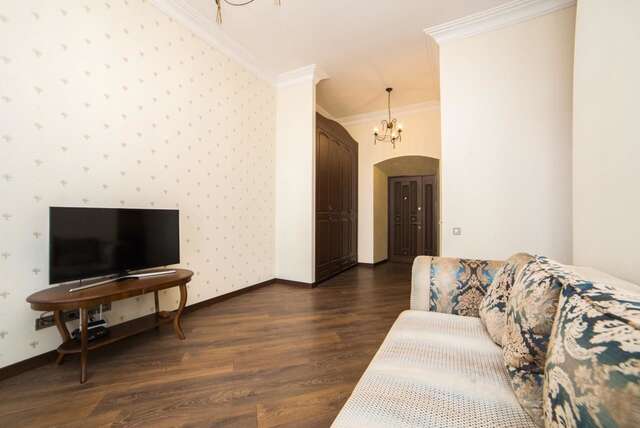 Апартаменты V.I.P.Apartmens Rynok Sqr.19 Львов-24