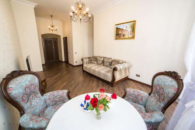 Апартаменты V.I.P.Apartmens Rynok Sqr.19 Львов-36